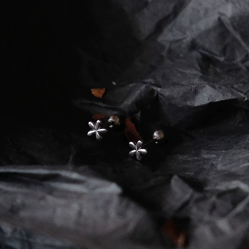 Mini Flower Pierce【Silver925】