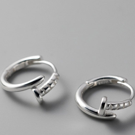 Nail Pierce【Silver925】