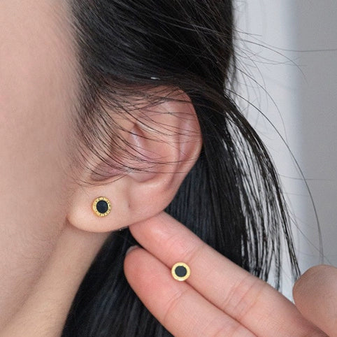 Round Roma Pierce【Silver925】