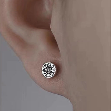 Round Gothic Pierce【Silver925】